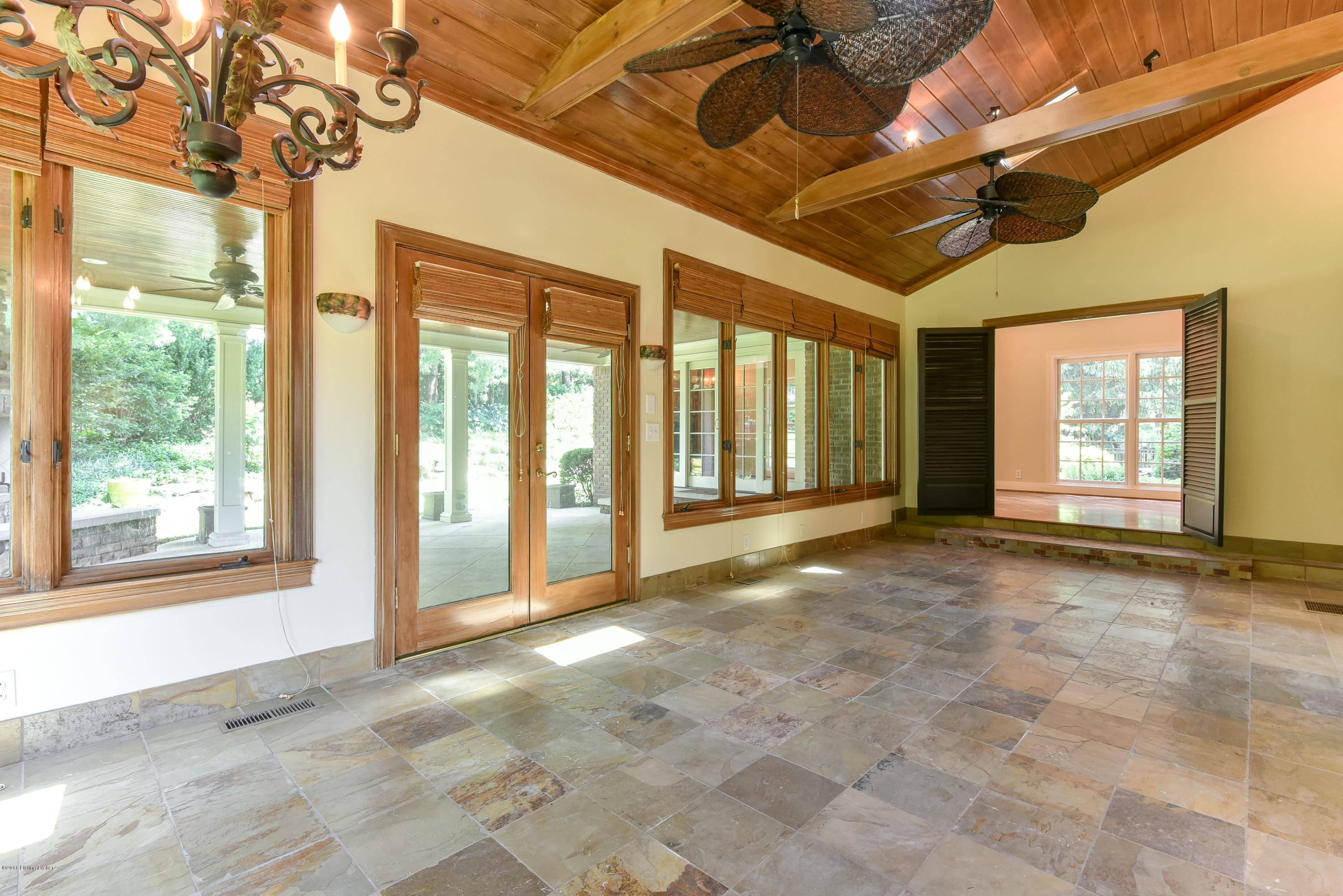5015 Old Federal Road Louisville, KY 40207 - Photo 21 of 49 34 LSIR 20180628 5532