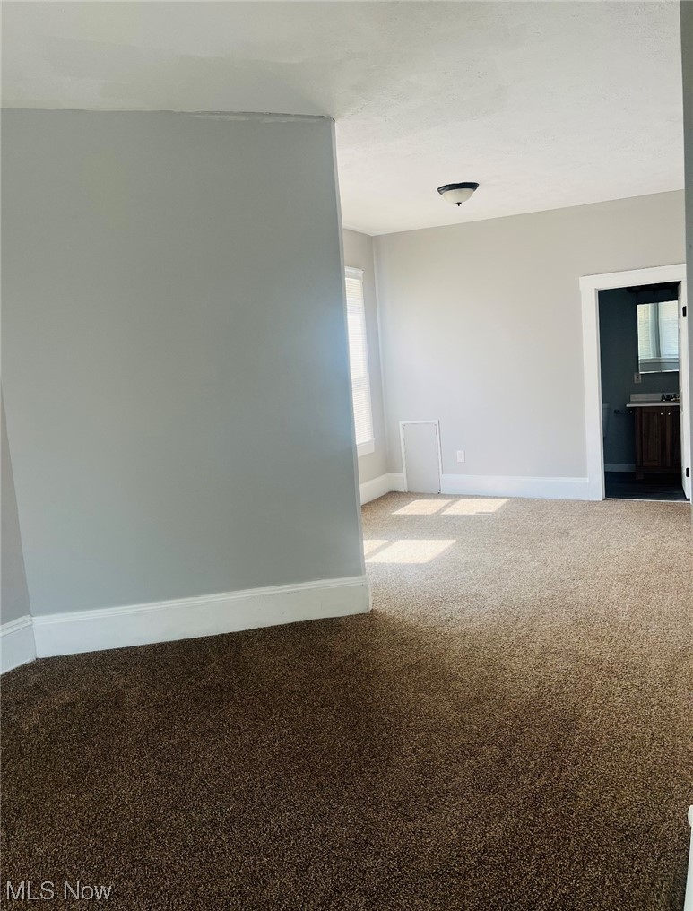 1844 Lakeview Road Cleveland, OH 44112 - Photo 3 of 17 Gallery Image 3