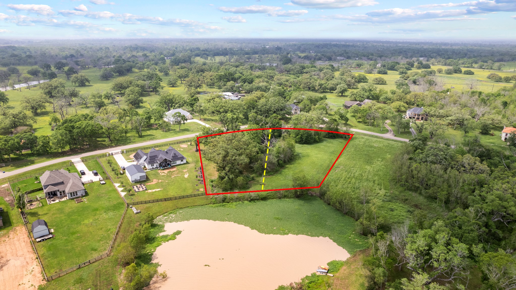 21610 Chenango Lake Drive Angleton, TX 77515 - Photo 6 of 21 a view of a city