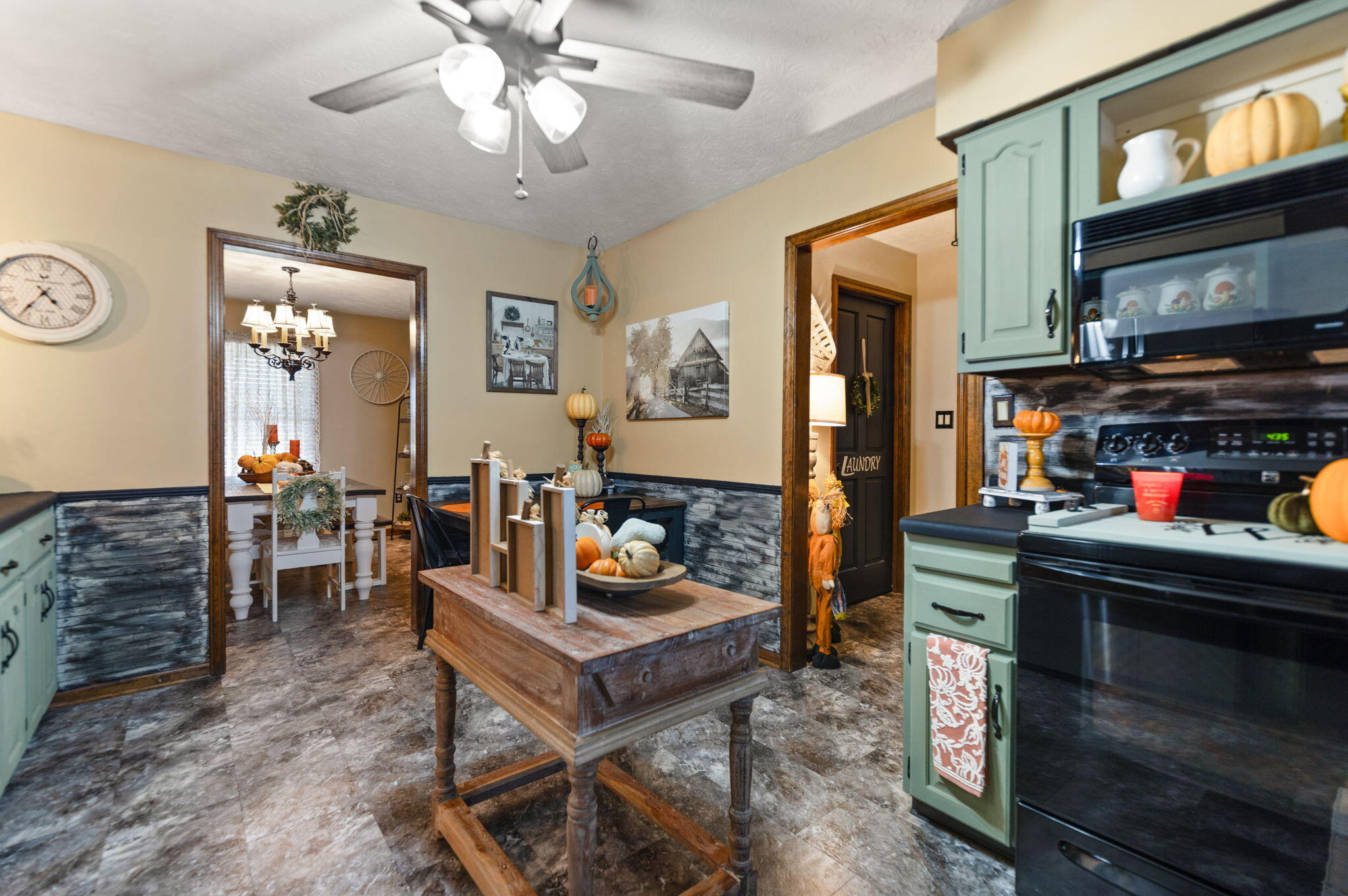501 East Todd Road Science Hill, KY 42553 - Photo 24 of 98 Kitchen