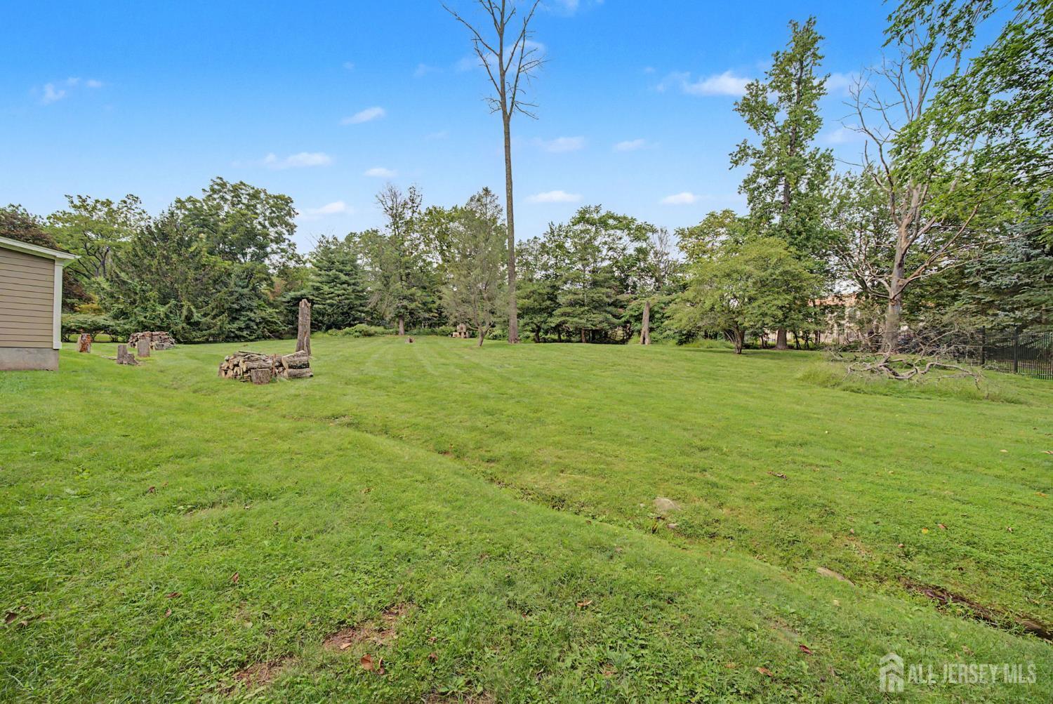 396 New Dover Road Colonia, NJ 07067 - Photo 39 of 52 Gallery Image 39