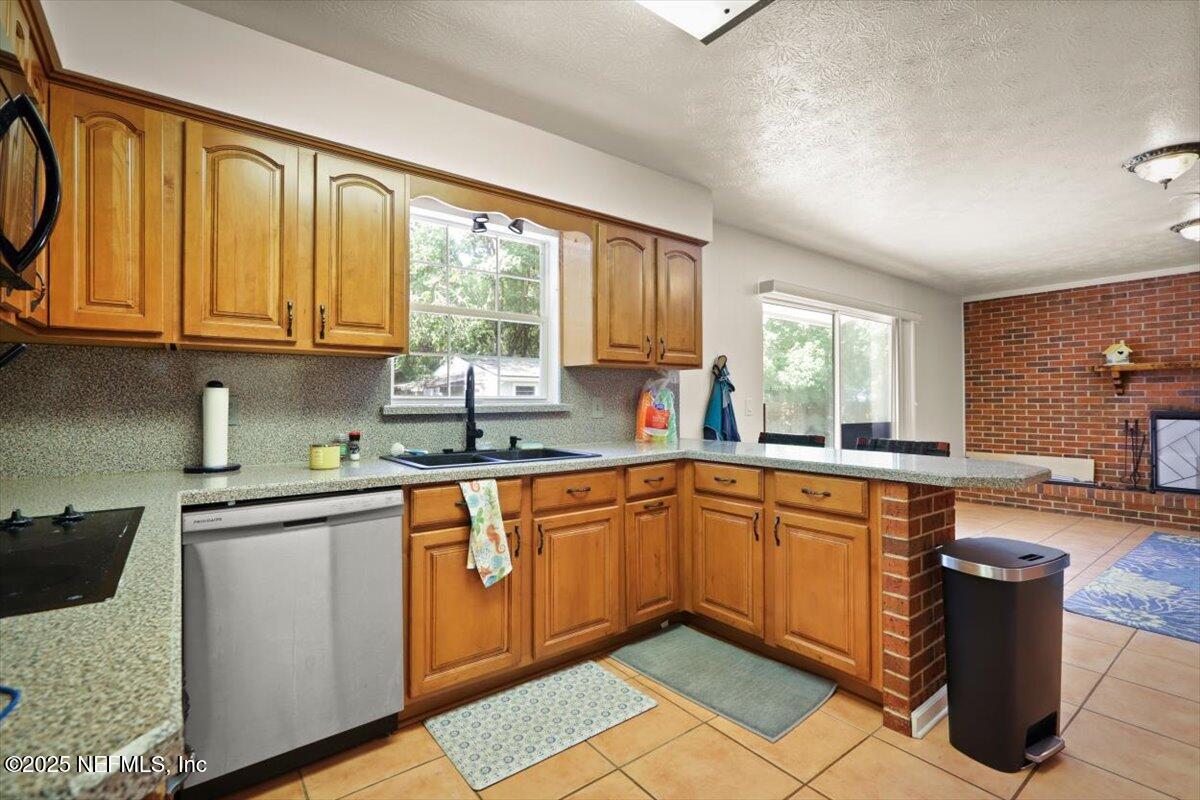 9990 Arnold Road Jacksonville, FL 32246 - Photo 18 of 29 18