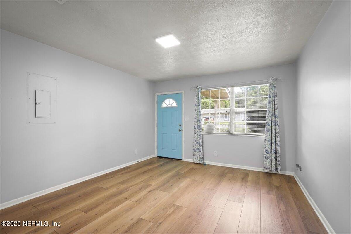 9990 Arnold Road Jacksonville, FL 32246 - Photo 9 of 29 9