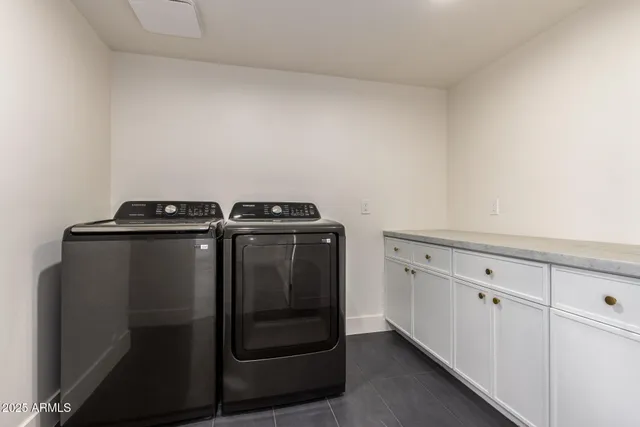 a view of a entryway