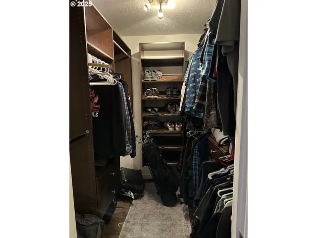 a view of walk in closet