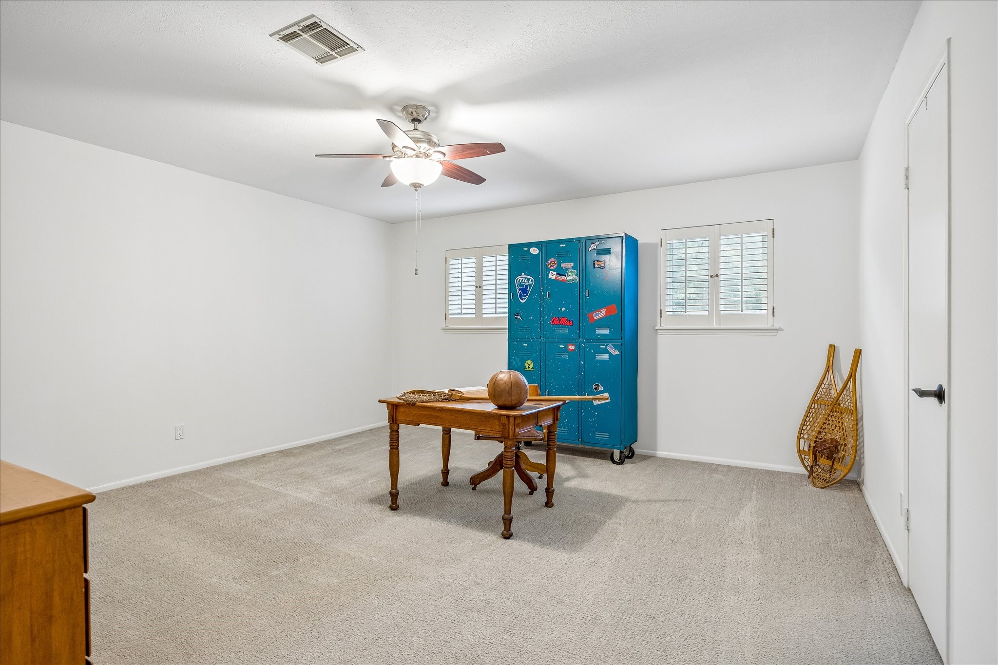 13931 Taylorcrest Road Houston, TX 77079 - Photo 32 of 50 Second secondary Bedroom upstairs