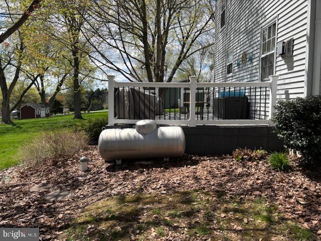 123 Tracy Berg Road Lancaster, PA 17603 - Photo 17 of 27 a front view of a house with a garden