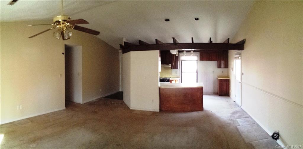 3331 Cross Winds Road Charlotte, NC 28227 - Photo 3 of 12 Gallery Image 3