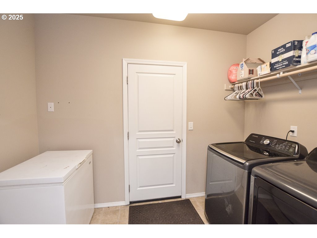 87743 Rendezvous Loop Veneta, OR 97487 - Photo 13 of 31 Gallery Image 13