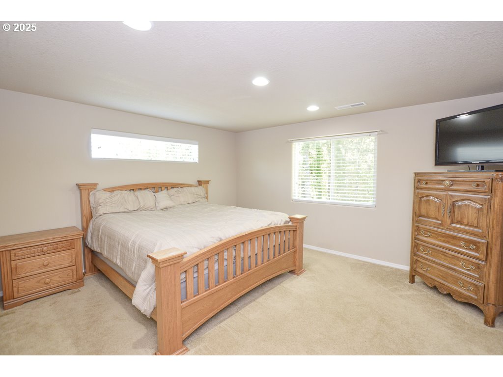 87743 Rendezvous Loop Veneta, OR 97487 - Photo 16 of 31 Gallery Image 16