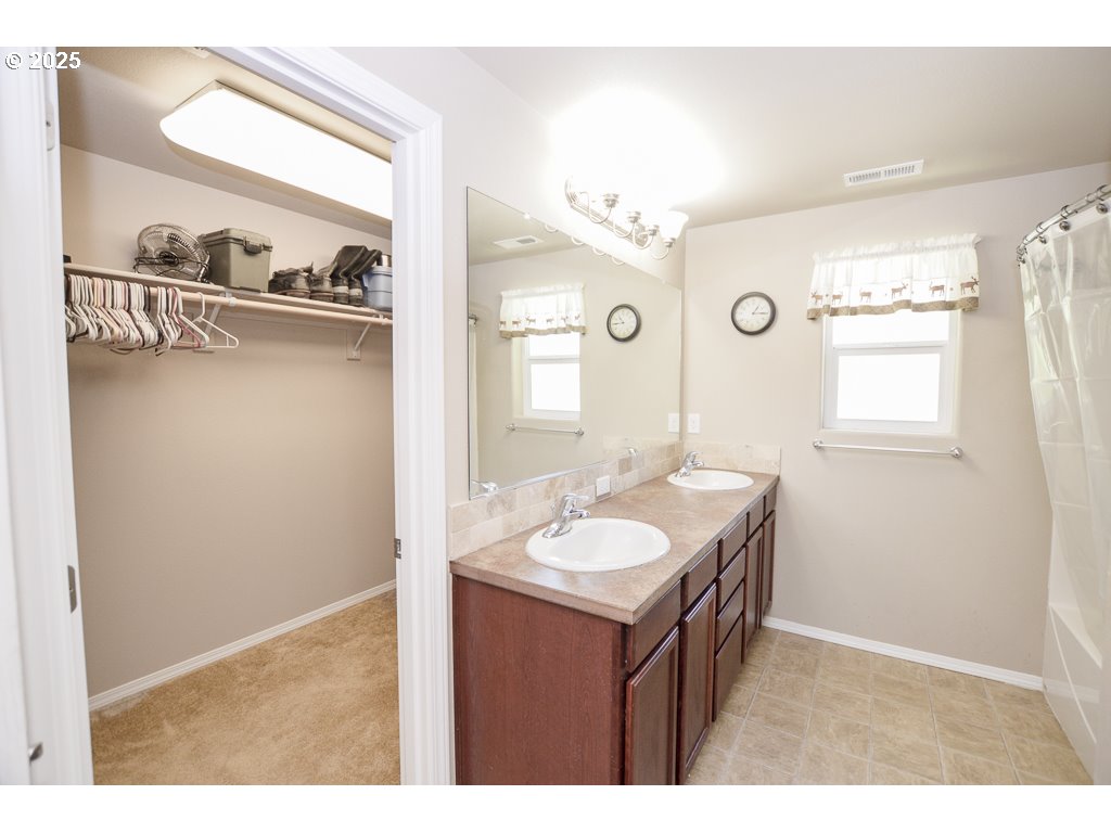 87743 Rendezvous Loop Veneta, OR 97487 - Photo 19 of 31 Gallery Image 19