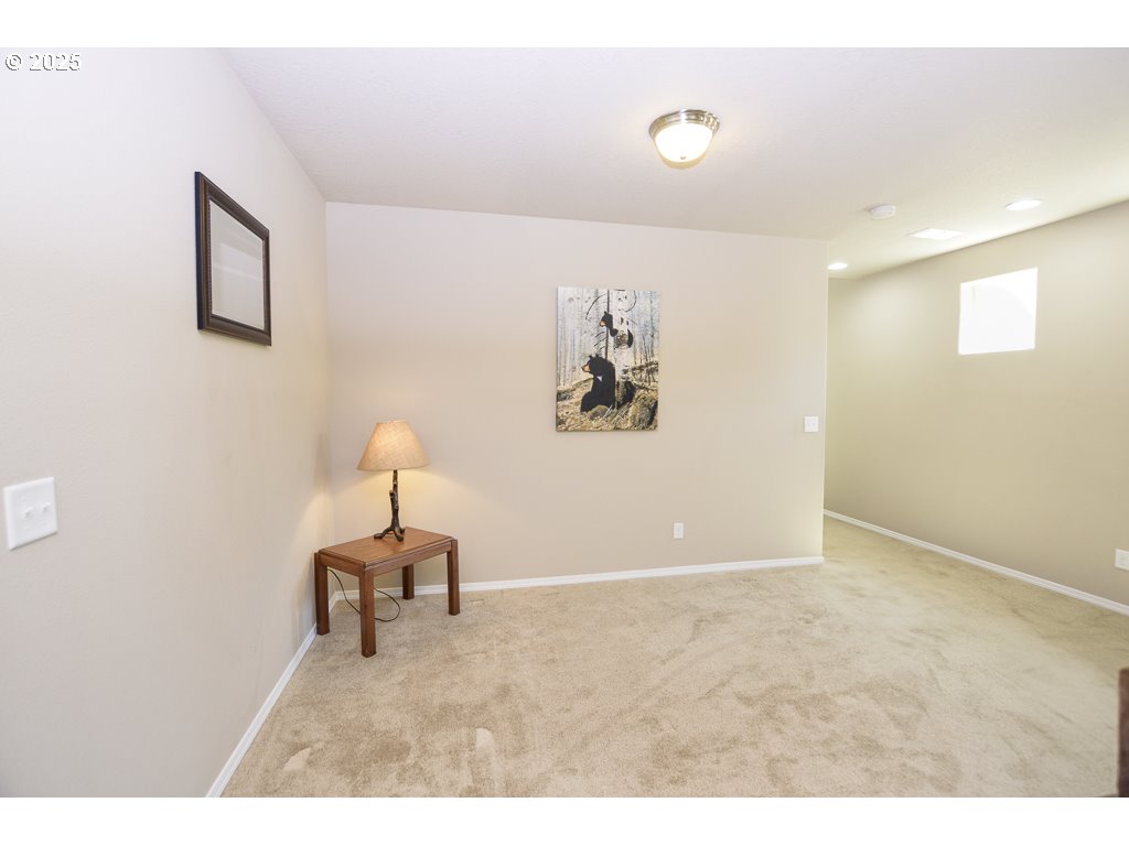 87743 Rendezvous Loop Veneta, OR 97487 - Photo 6 of 31 Gallery Image 6