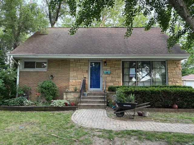 $165,000 | 2619 Alexander Street, Homewood, IL 60430