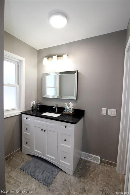 2855 Devondale Road Rochester Hills, MI 48309 - Photo 19 of 26