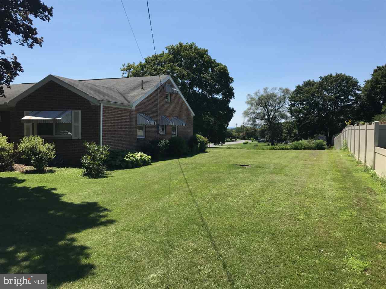 1850 Spring Road Carlisle, PA 17013 - Photo 2 of 13 Gallery Image 2