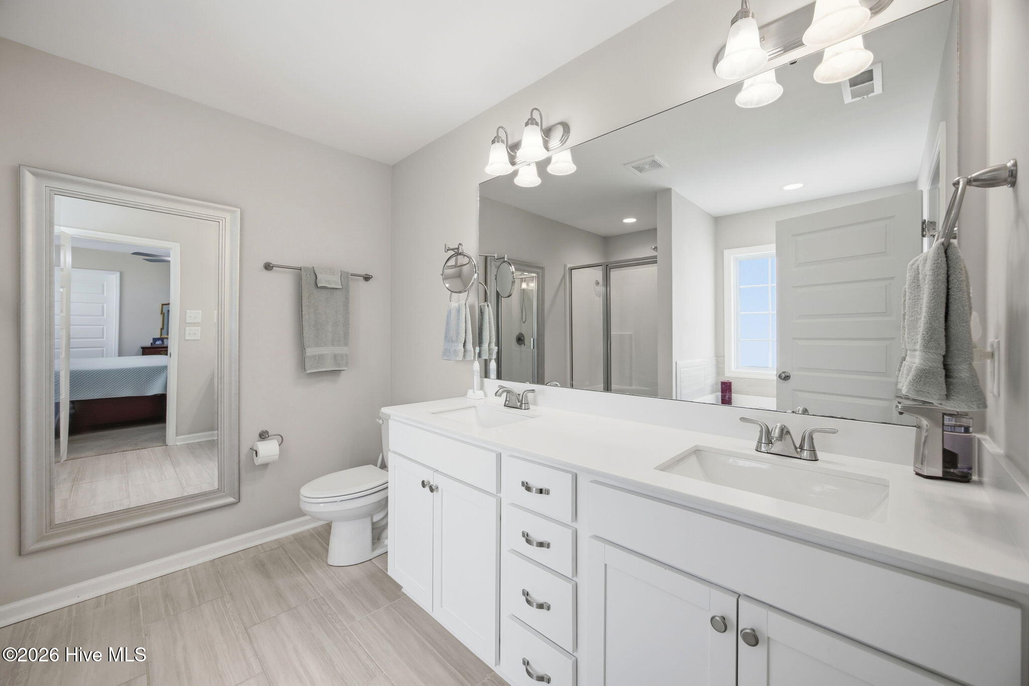 2537 Rhinestone Drive Winterville, NC 28590 - Photo 31 of 39 17-web-or-mls-BLS_0035_edit