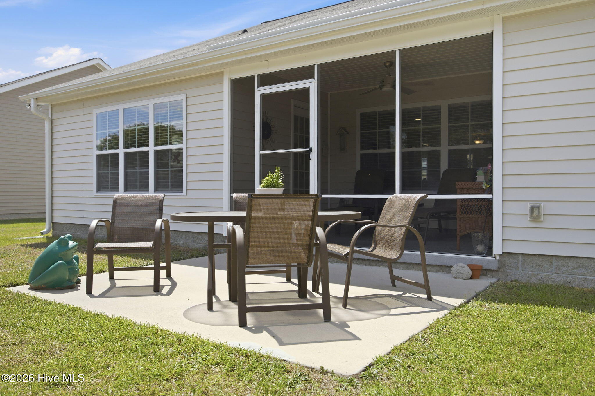2537 Rhinestone Drive Winterville, NC 28590 - Photo 5 of 39 7-web-or-mls-BLS_0007