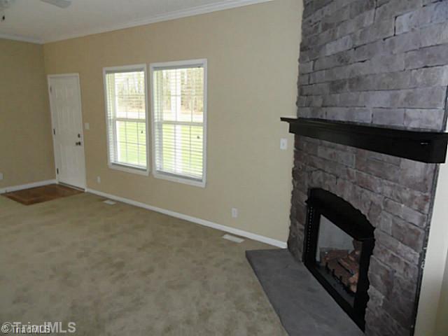 412 Arthur Kepley Road Lexington, NC 27292 - Photo 11 of 14 Living Room.