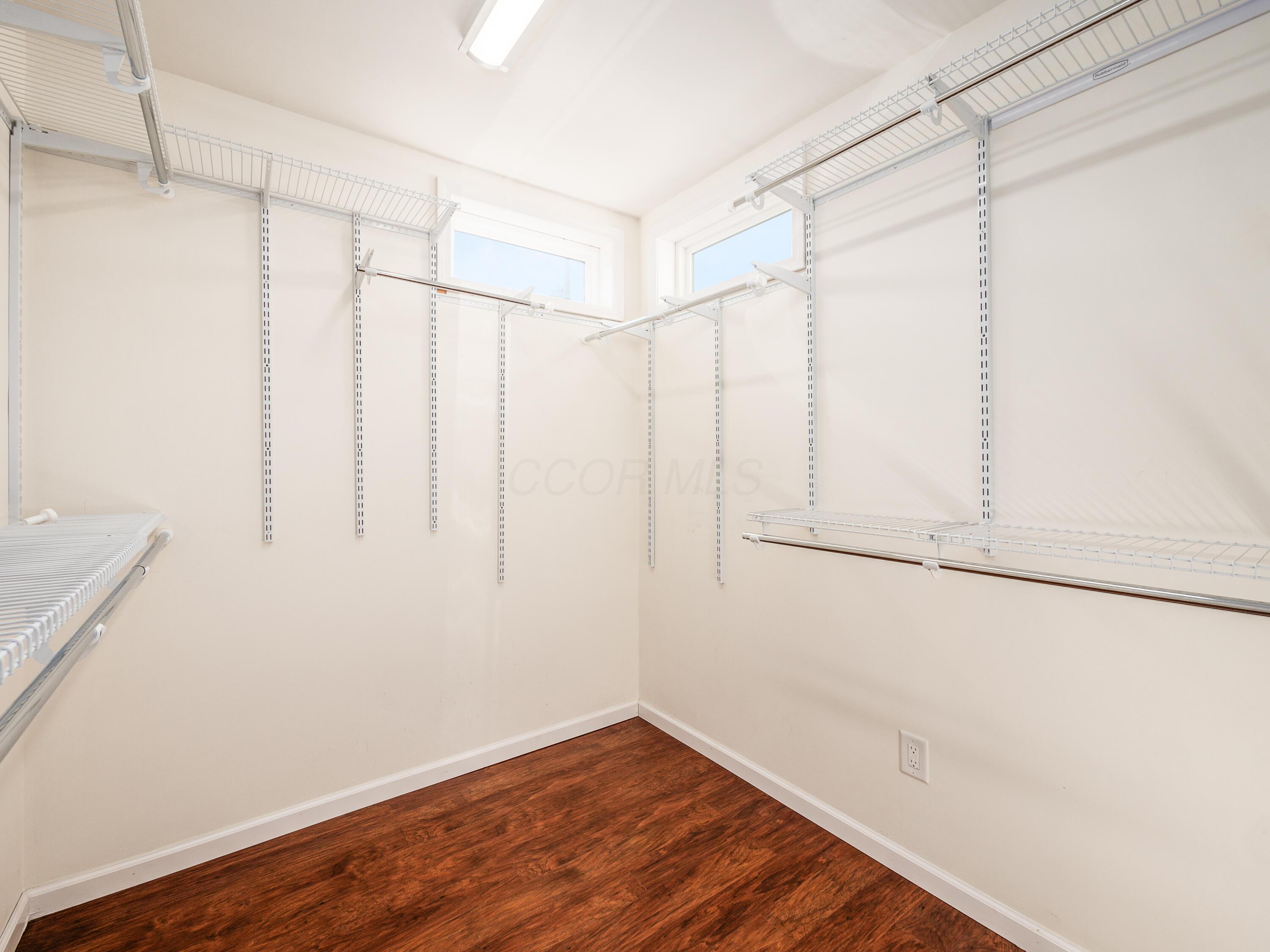 529 Crestview Road Columbus, OH 43202 - Photo 19 of 35 your massive walk-in closet!