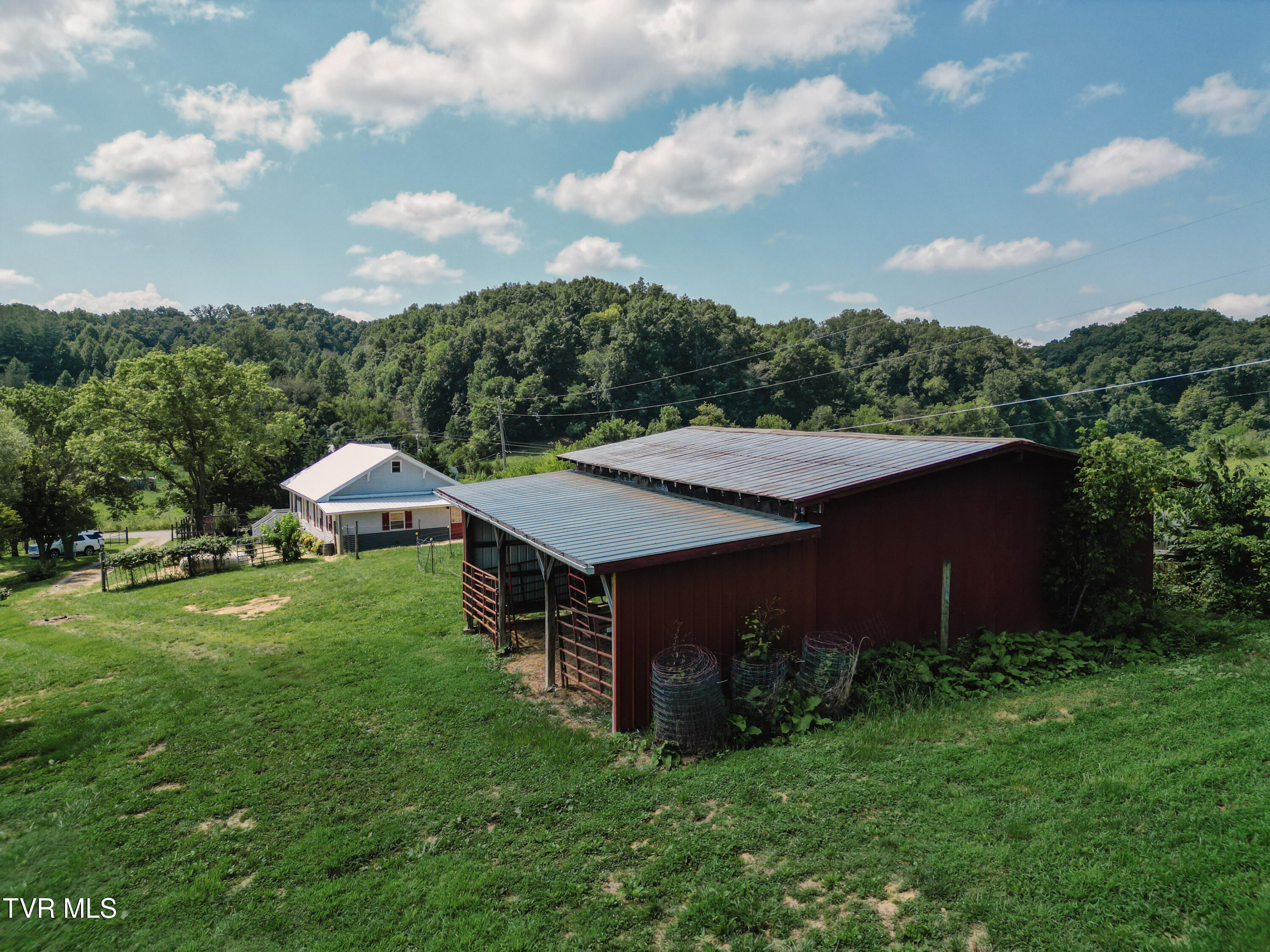 475 Doc Hawkins Road Greeneville, TN 37745 - Photo 13 of 61 20230310-DJI_0629