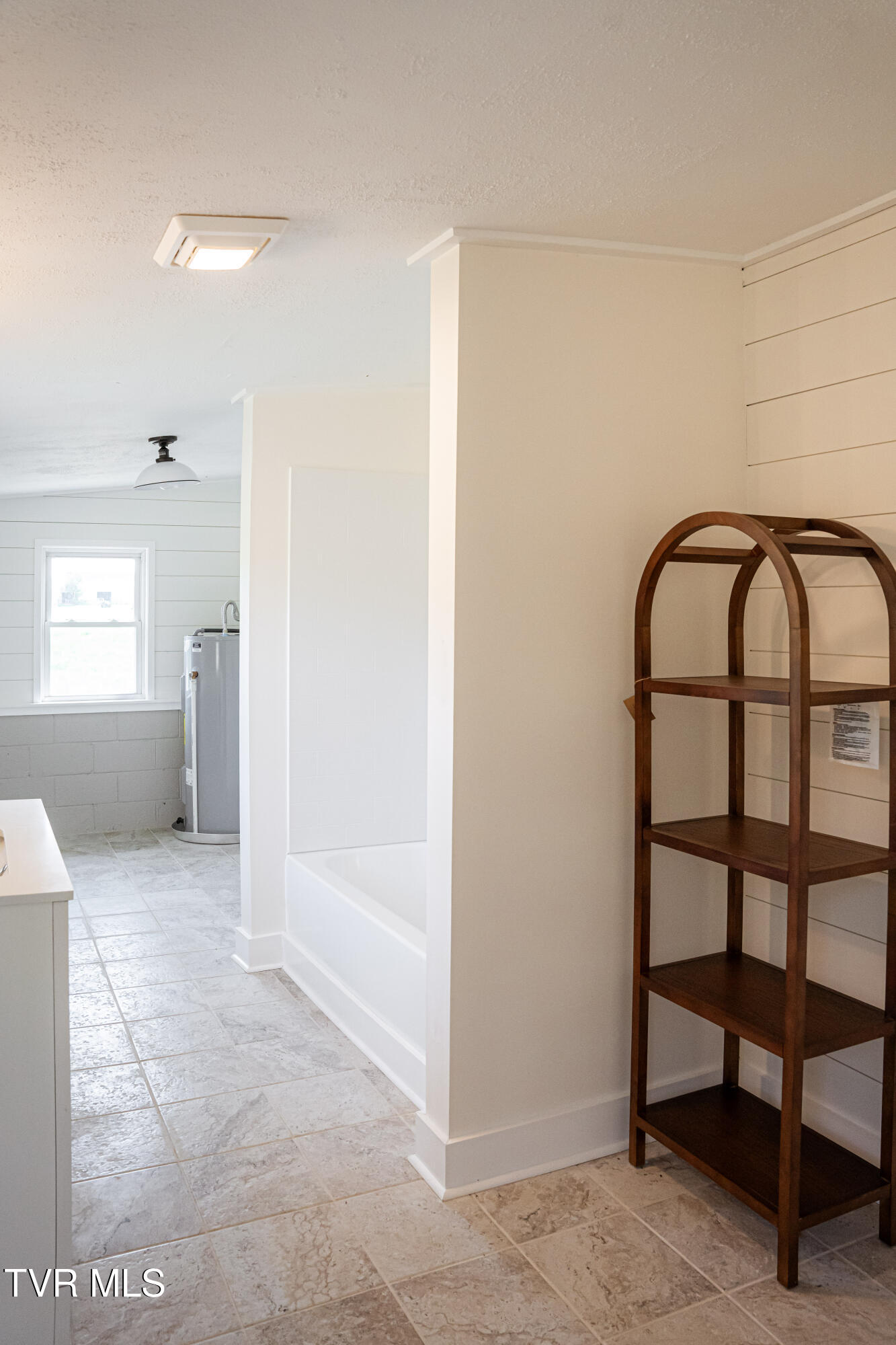 475 Doc Hawkins Road Greeneville, TN 37745 - Photo 34 of 61 20250816-DSC08463