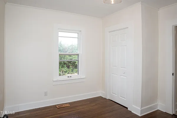 $383,000 | 475 Doc Hawkins Road, Greeneville, TN 37745