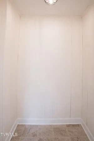 $383,000 | 475 Doc Hawkins Road, Greeneville, TN 37745