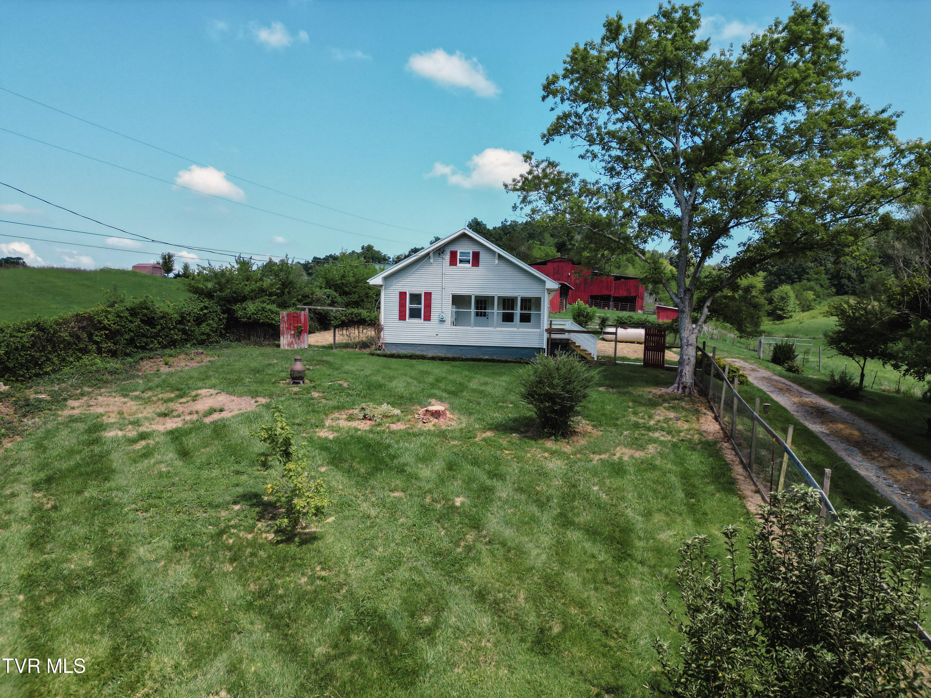 475 Doc Hawkins Road Greeneville, TN 37745 - Photo 57 of 61 20230310-DJI_0607