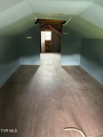 $383,000 | 475 Doc Hawkins Road, Greeneville, TN 37745