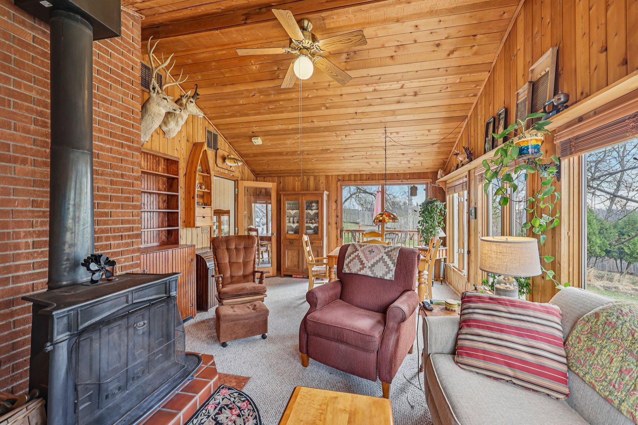 2639 Cedar Crest Road East Minnetonka, MN 55305 - Photo 11 of 48