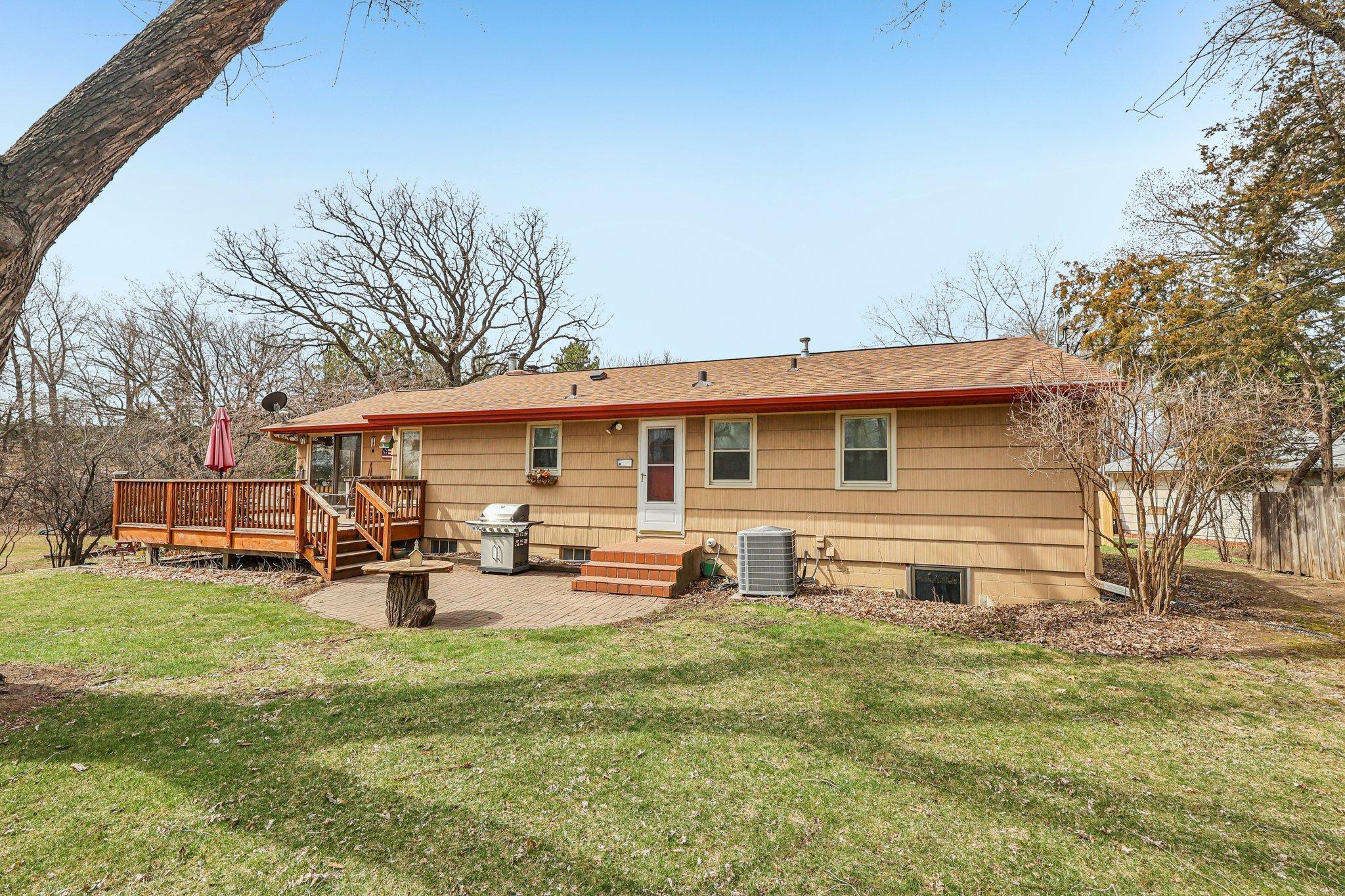 2639 Cedar Crest Road East Minnetonka, MN 55305 - Photo 42 of 48