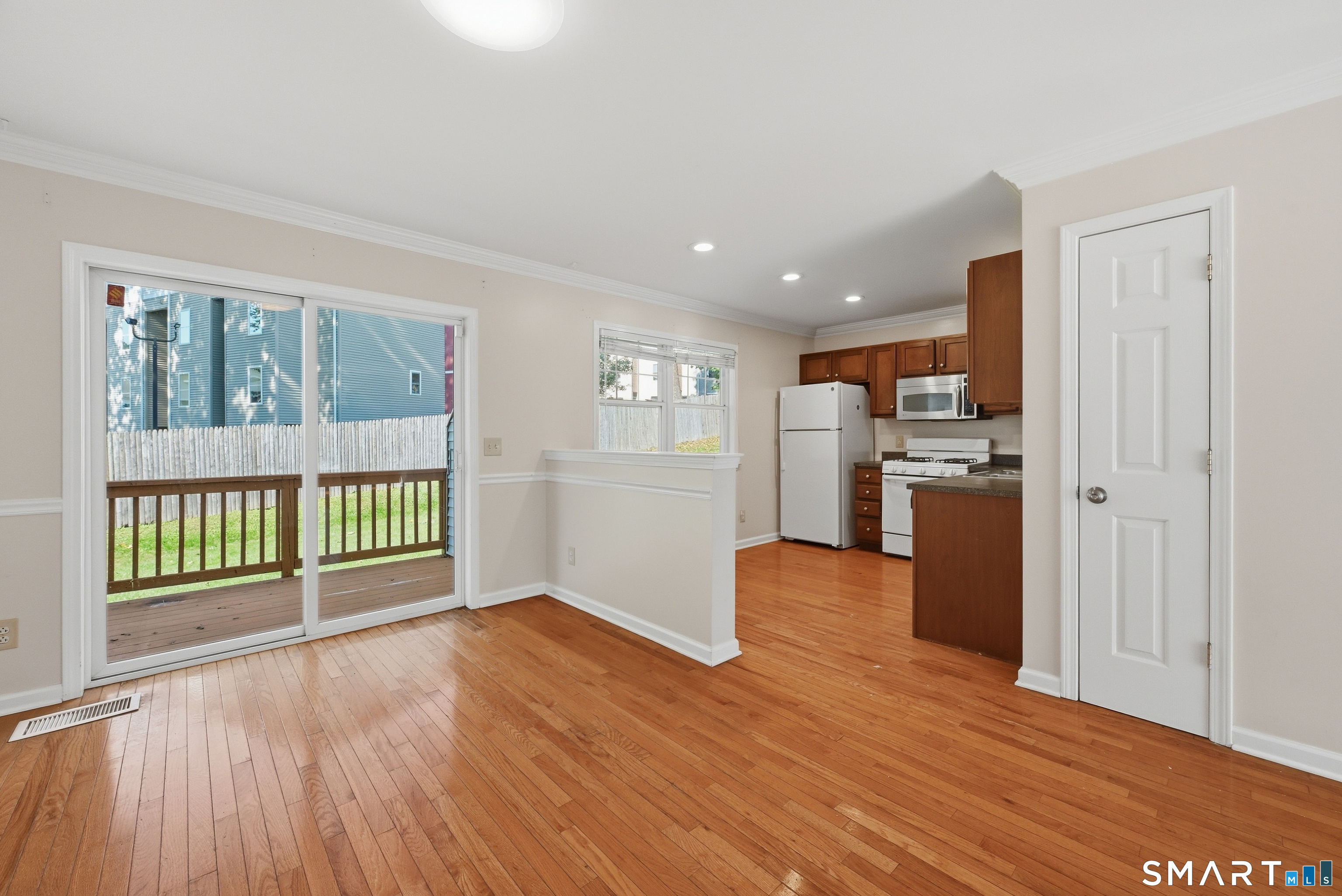 15 Scuppo Road, Unit 1501 Danbury, CT 06811 - Photo 6 of 26 Gallery Image 6