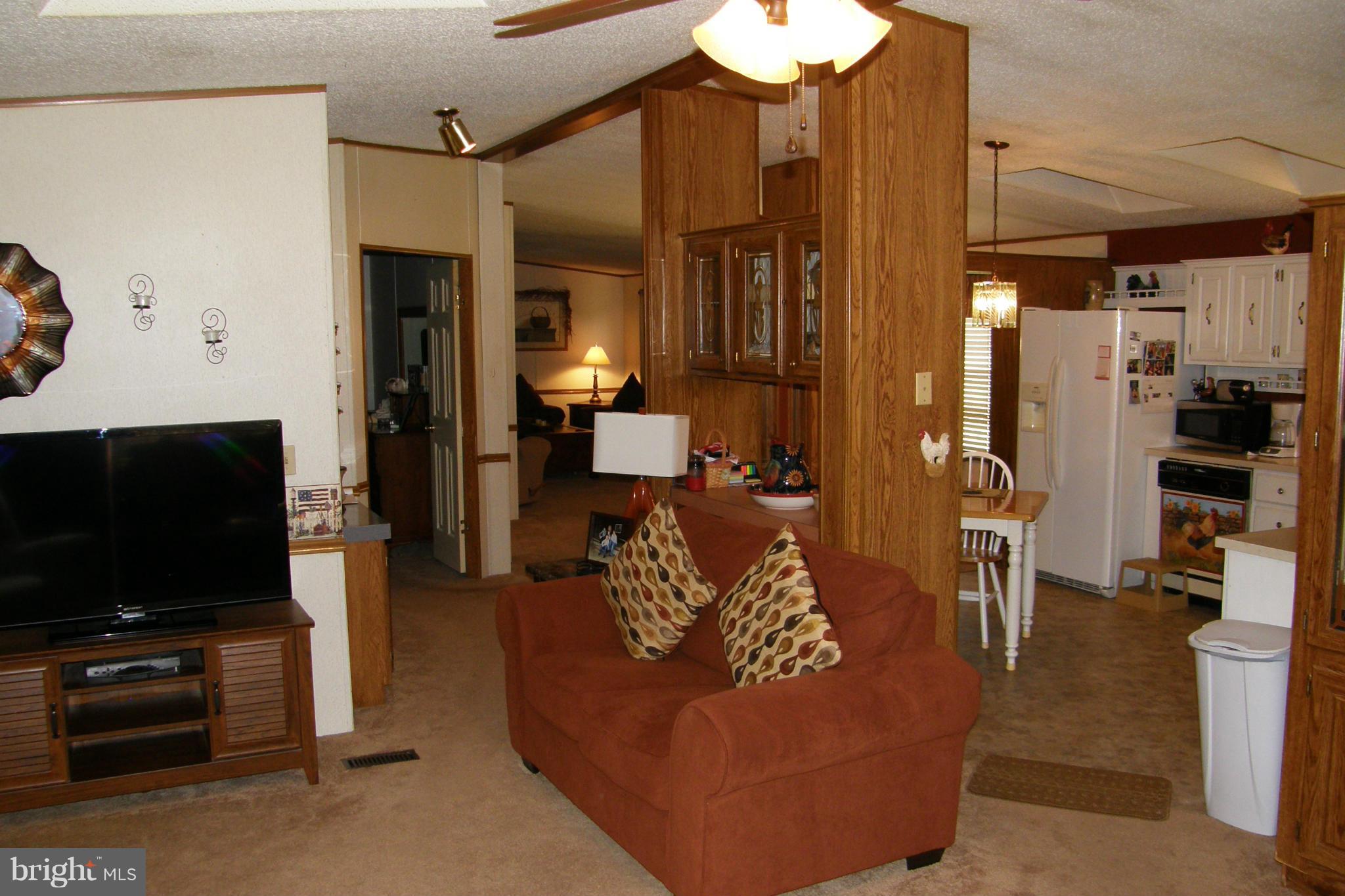 7471 Harmony Road Preston, MD 21655 - Photo 13 of 30 Family Room