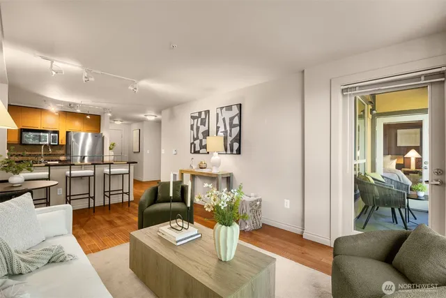 $615,000 | 1420 East Pine Street, Unit E203, Seattle, WA 98122