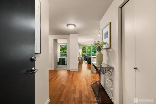 $615,000 | 1420 East Pine Street, Unit E203, Seattle, WA 98122