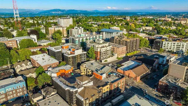 $615,000 | 1420 East Pine Street, Unit E203, Seattle, WA 98122