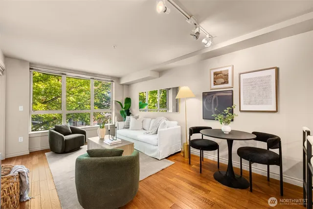 $615,000 | 1420 East Pine Street, Unit E203, Seattle, WA 98122