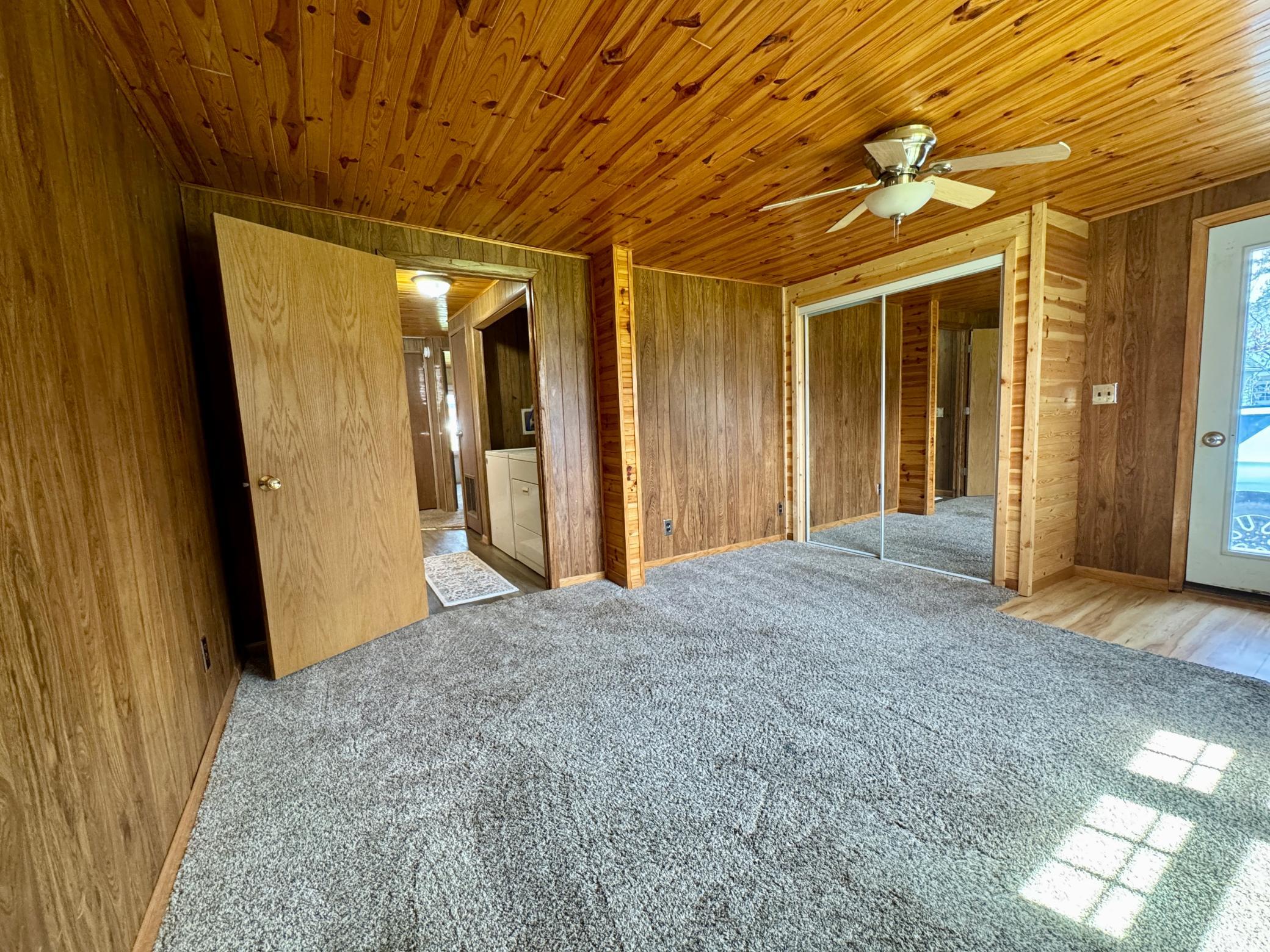 502 3rd Street Northeast Roseau, MN 56751 - Photo 14 of 21