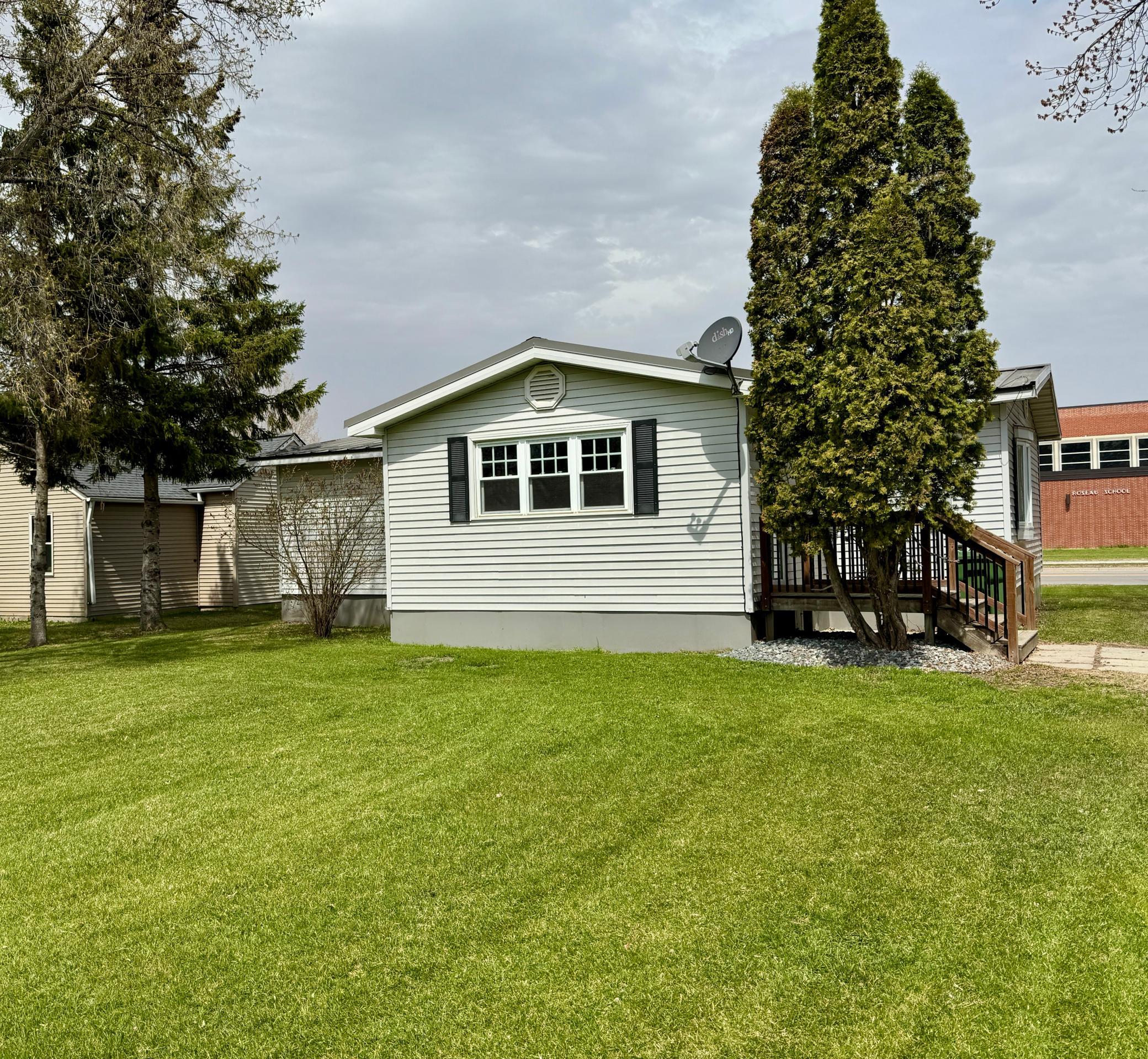 502 3rd Street Northeast Roseau, MN 56751 - Photo 16 of 21