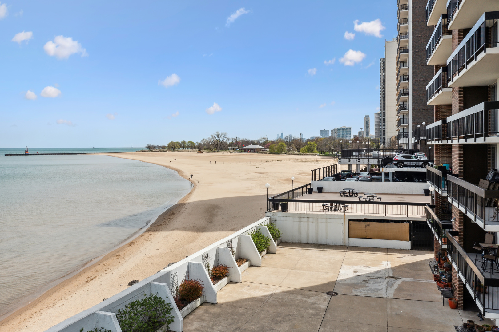 5901 North Sheridan Road, Unit 6B Chicago, IL 60660 - Photo 28 of 29 Gallery Image 28