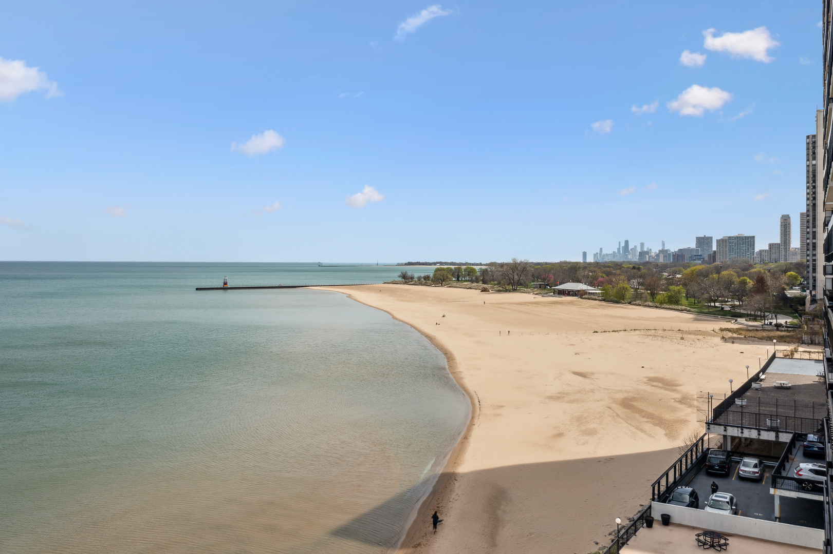 5901 North Sheridan Road, Unit 6B Chicago, IL 60660 - Photo 8 of 29 Gallery Image 8