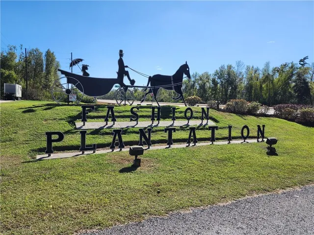 $190,000 | 989 South Fashion Boulevard, Hahnville, LA 70057