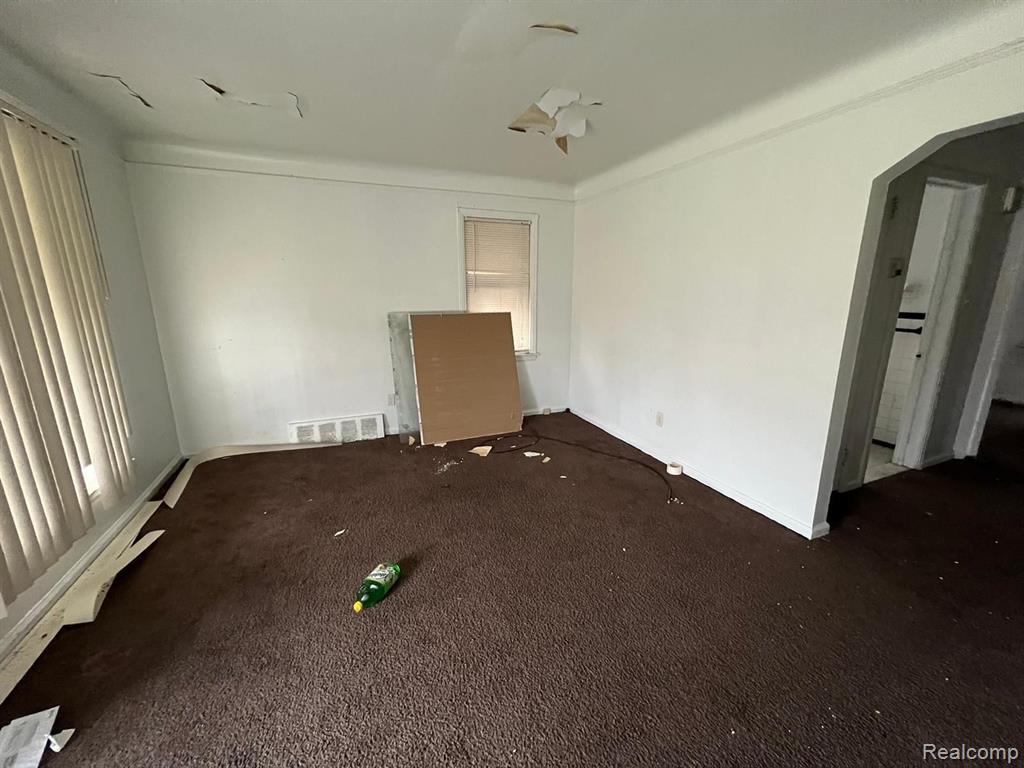 18699 Forrer Street Detroit, MI 48235 - Photo 2 of 7