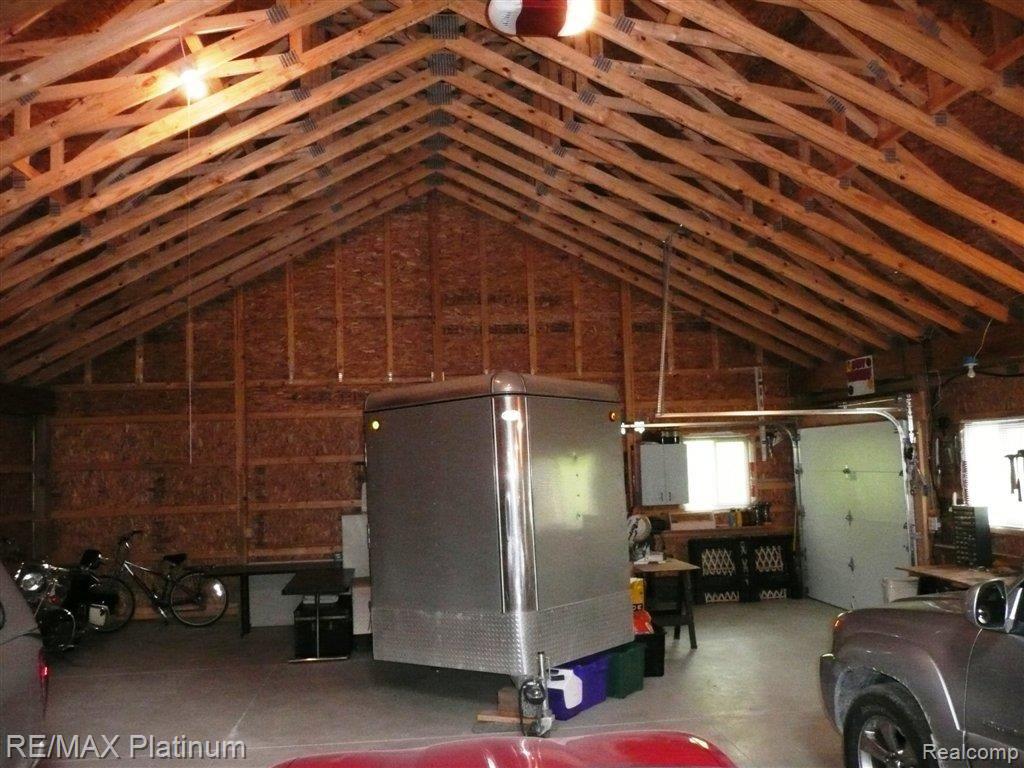 5272 Golf Club Road Howell, MI 48843 - Photo 19 of 22 Interior of Garage