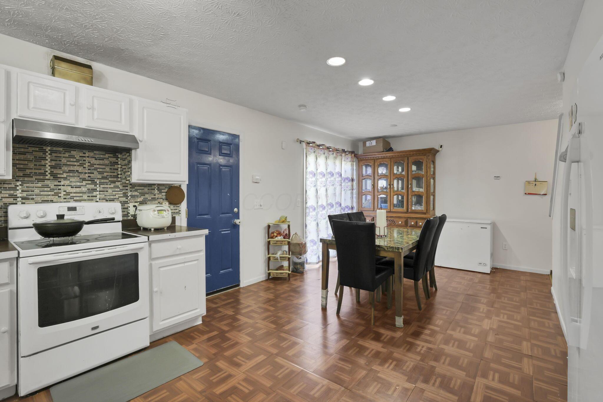 623 Rockets Street, Unit 145 Galloway, OH 43119 - Photo 9 of 28 9