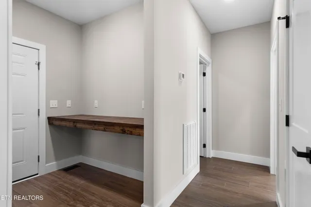 $348,500 | 118 West Drive, La Follette, TN 37766