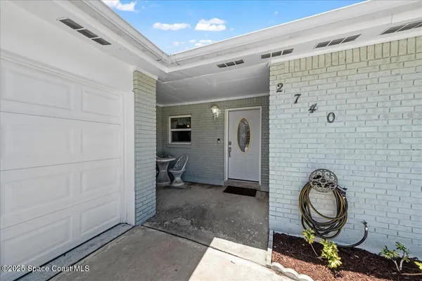 a view of a storage & utility room
