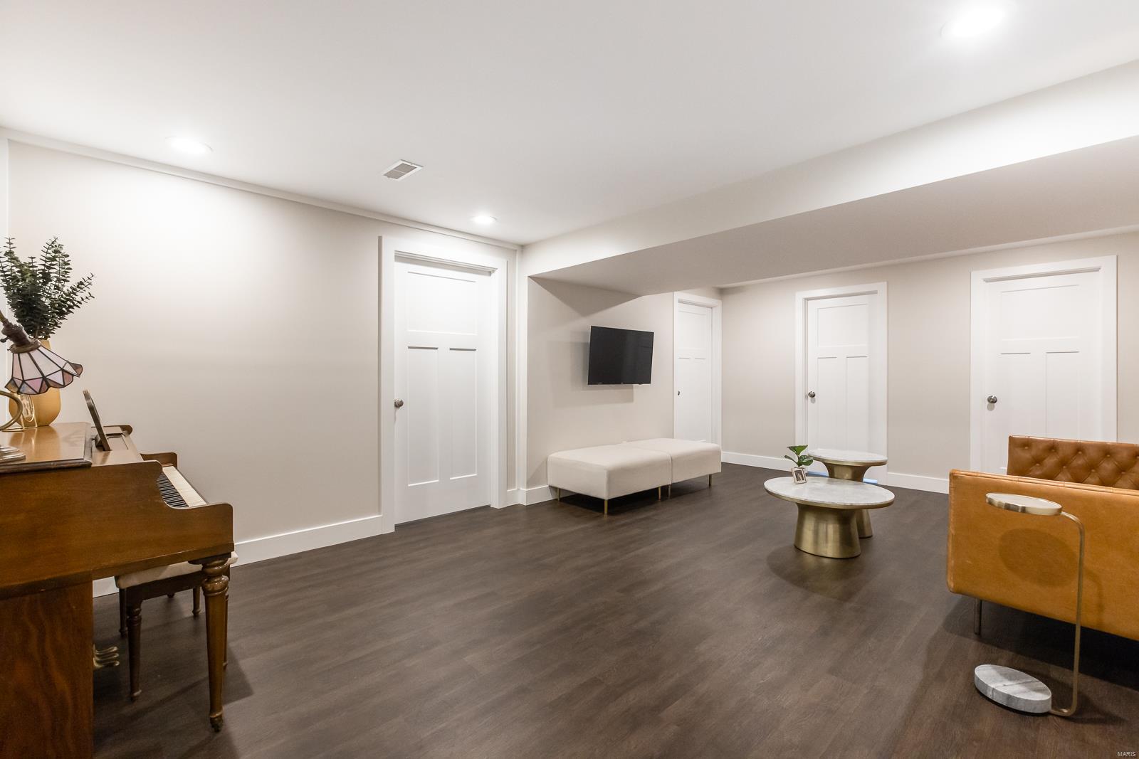 102 West Throp Street Troy, IL 62294 - Photo 29 of 47