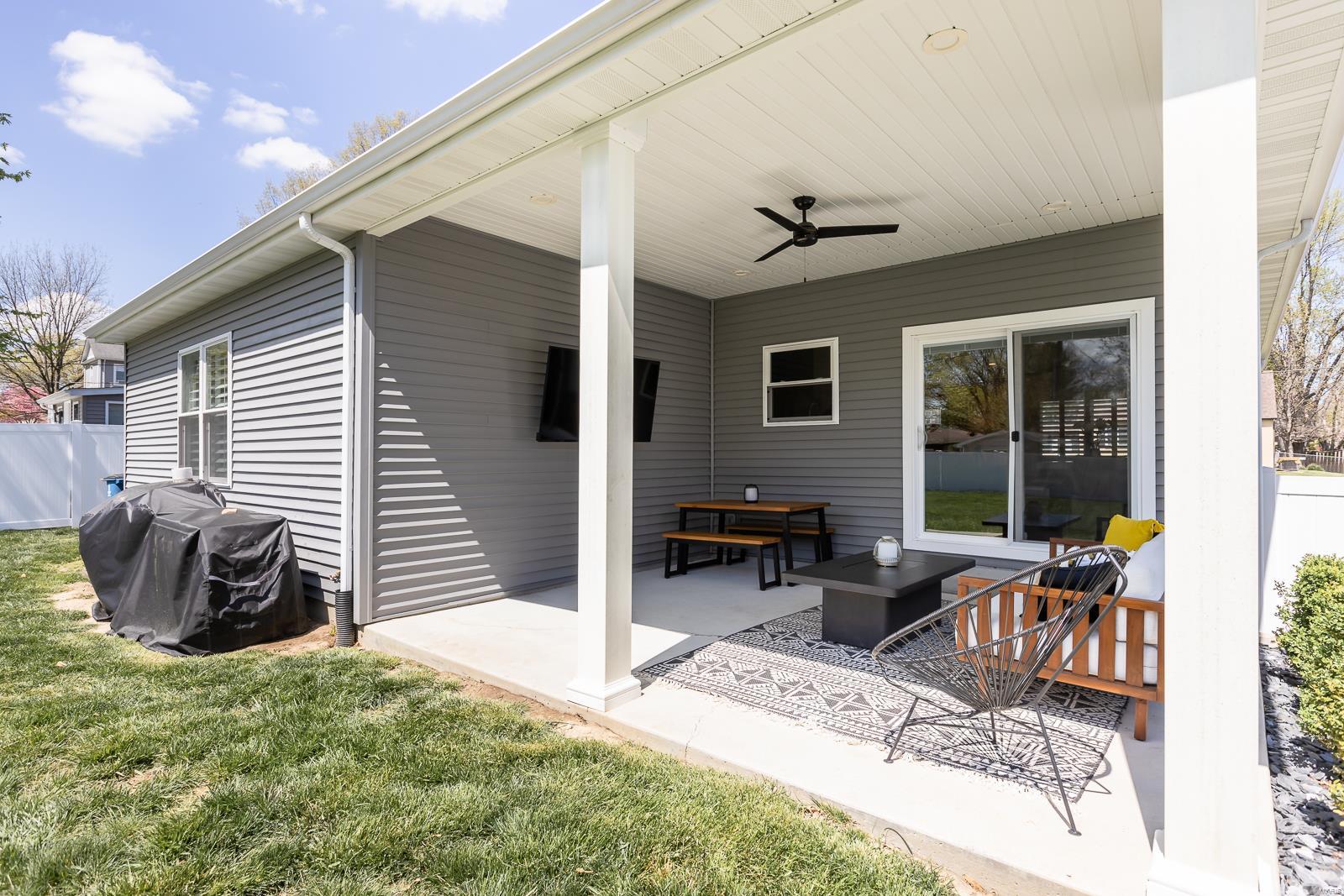 102 West Throp Street Troy, IL 62294 - Photo 45 of 47