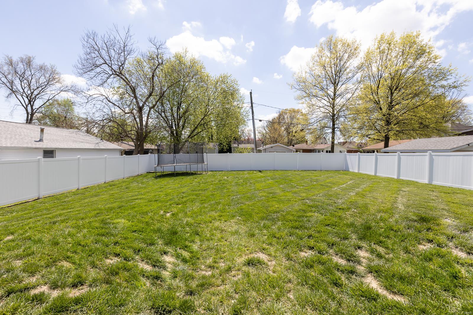 102 West Throp Street Troy, IL 62294 - Photo 47 of 47